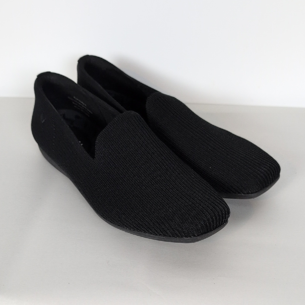 Vivaia Water-Repellent Square Toe Loafers (Samantha Walker)